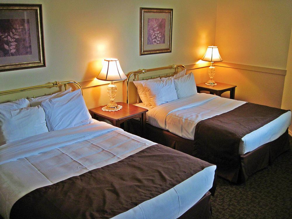 Royal Hotel Chilliwack Buitenkant foto